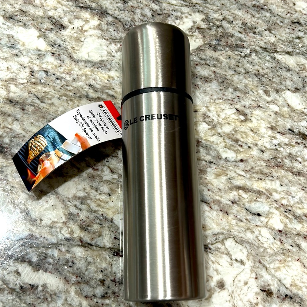 Brushed Aluminum Olive Oil Sprayer LE CREUSET Salad or Grill Fry Pan Spritzer